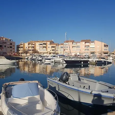 Atypique, Vue Sur La Mer *